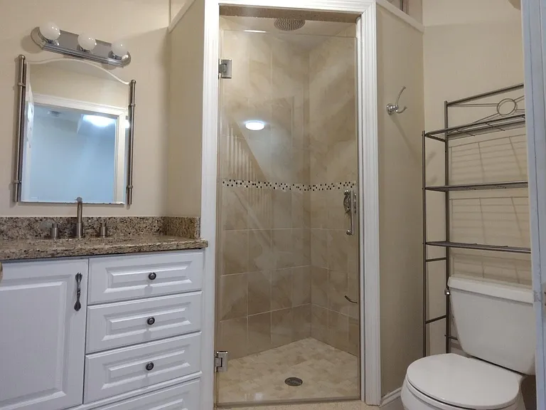 62 Washington St — Photo 6