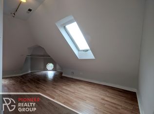 3059 N Leavitt St #3F, Chicago, IL 60618