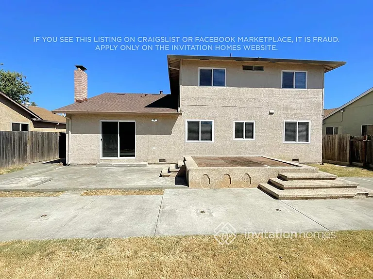 560 E Wigeon Way — Photo 16