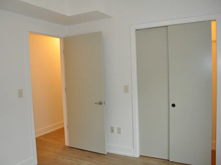 1334 Harvard St NW #1 — Photo 8