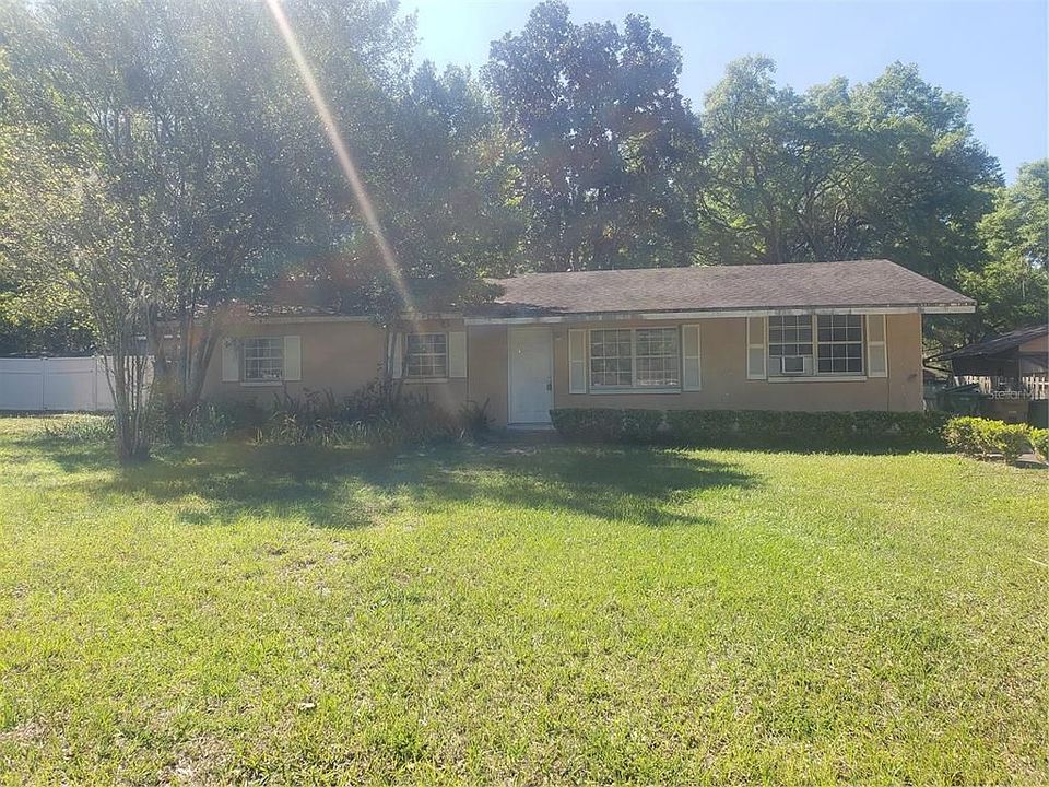 1st image of 1420 NE 21st St