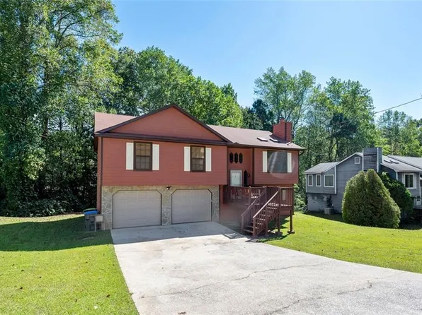 1535 Olde Oak Dr, Lithia Springs, GA 30122