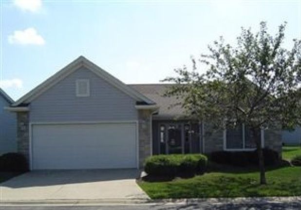 1st image of 137 Gleneagle Dr