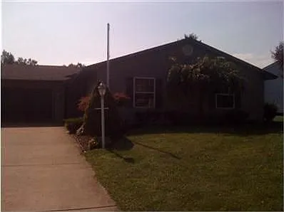 1261 Cedarwood Dr photo 1