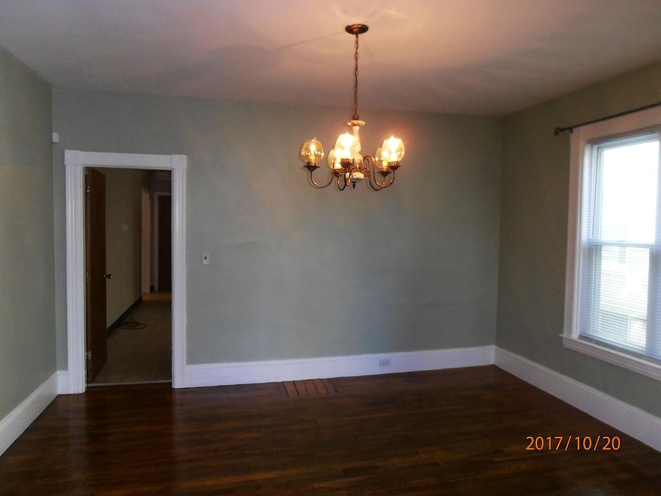 Living room3