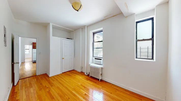 Rented by Bond New York | media 27