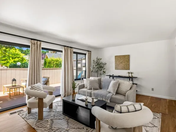3850 Rio Rd APT 78, Carmel, CA 93923
