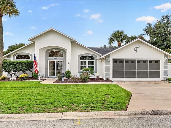 3rd image of 3850 SE 59TH PLACE