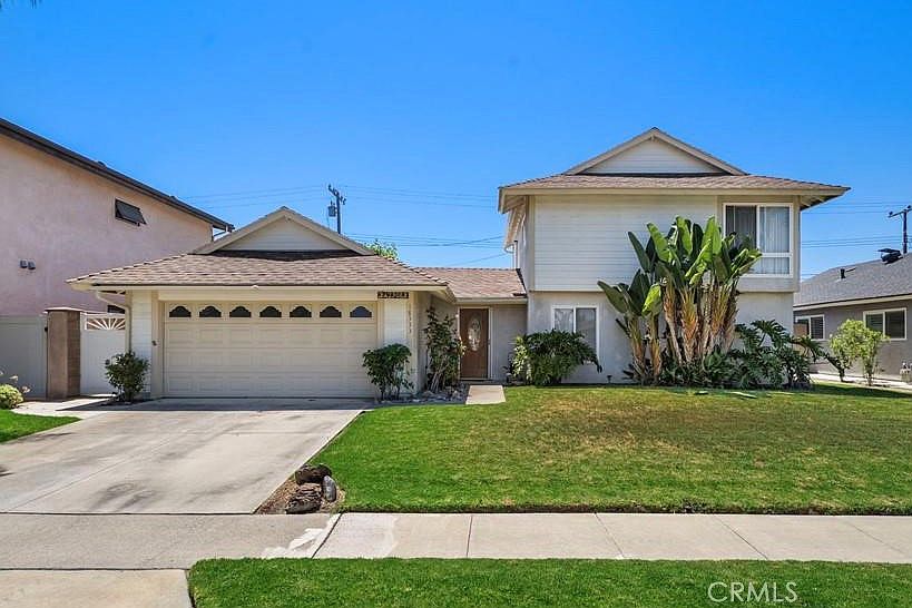 1st image of 18333 Jacaranda St