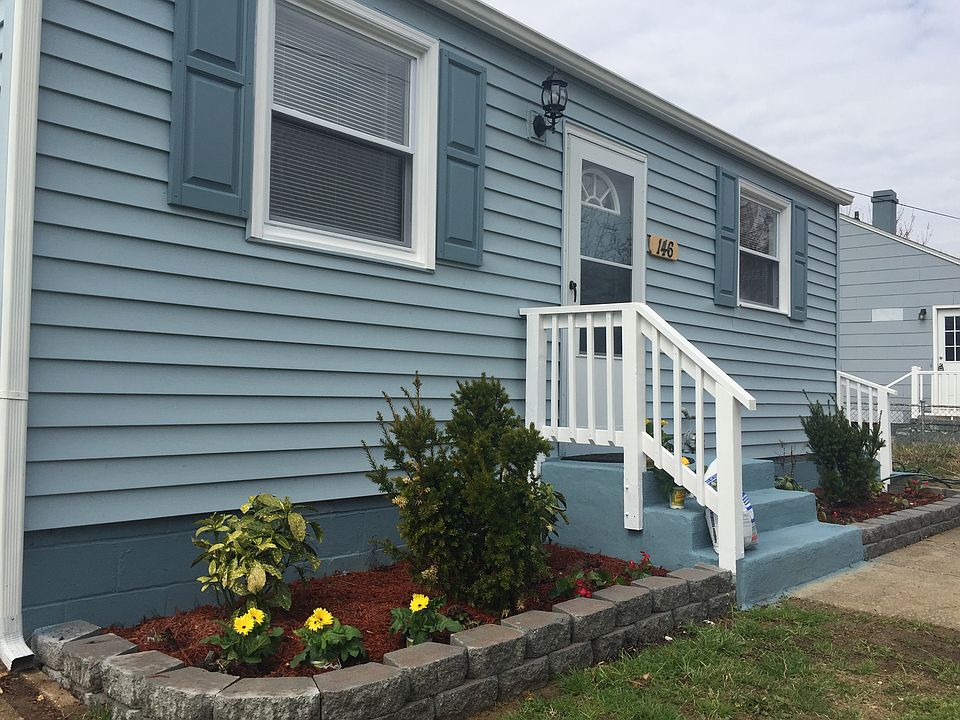 House has been completely refurbished and upgraded. All new floors, appliances, central HVAC, roof.