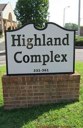 3rd image of 408 Ellis Ave