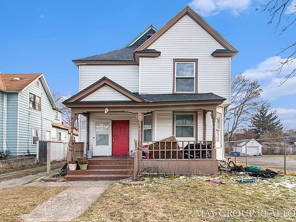 2nd image of 1960 Horton Ave SE