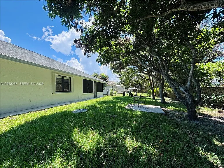 2313 SE Harrington Ave #- — Photo 22