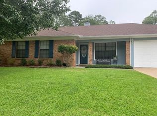 432 Greenmont Dr, Jackson, MS 39212