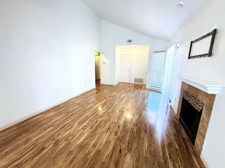 208 Grovewood Loop — Photo 4