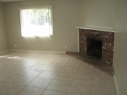 5th image of 2397 Elden Ave APT A