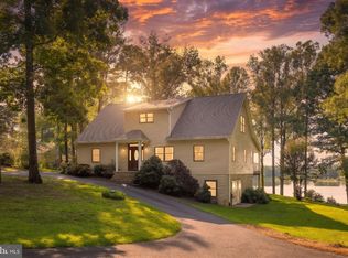 214 Scotch Pine Dr, Mineral, VA 23117