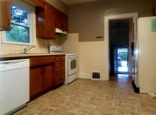 2263 Holdrege St, Lincoln, NE 68503