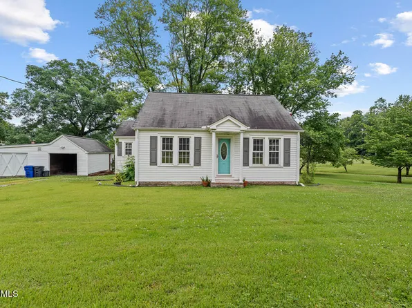 317 Ridgeview Dr, Clinton, TN 37716