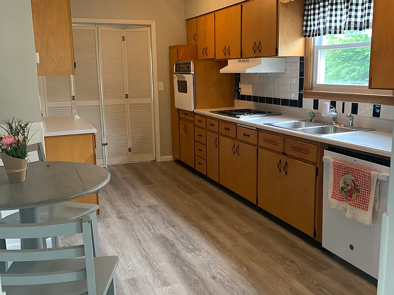 3631 Raven Ave SW — Photo 3