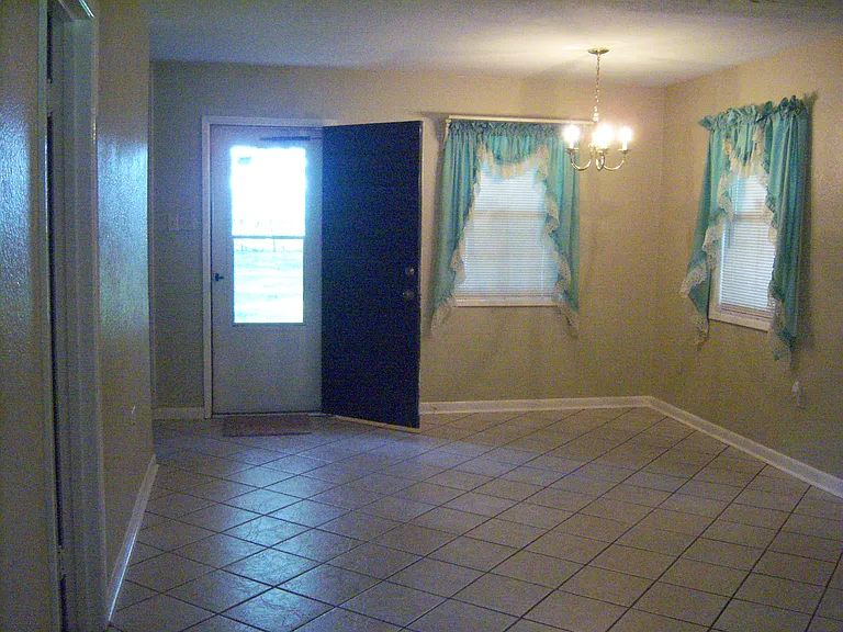 10474 N Harvey Dr — Photo 7