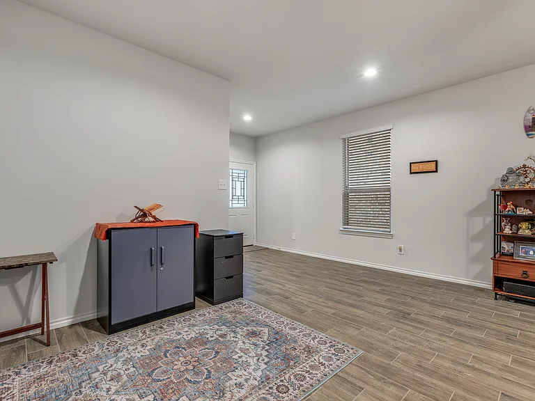 3315 Celestial Ln — Photo 14