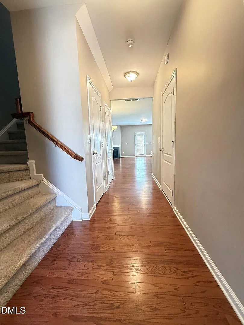 8258 Primanti Blvd — Photo 3