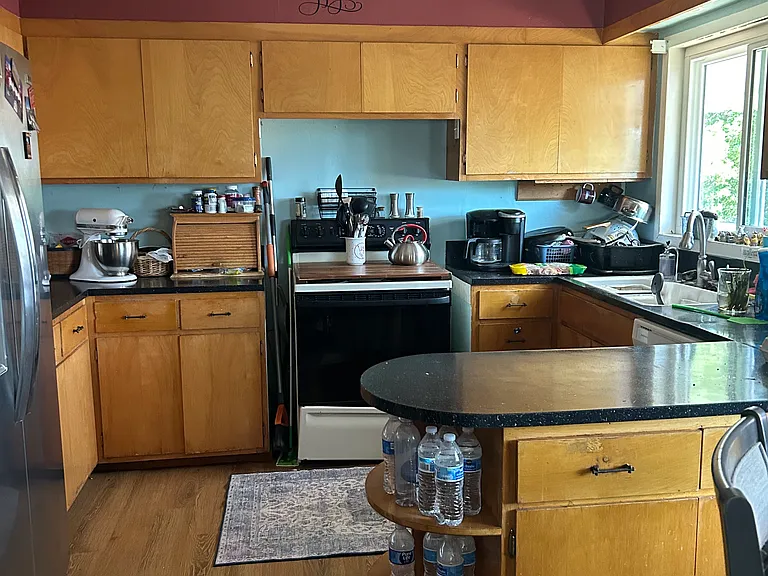 2340 Wayne St #A — Photo 8