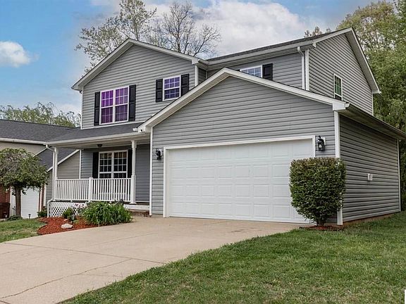 2nd image of 415 Nicholas Ridge Dr