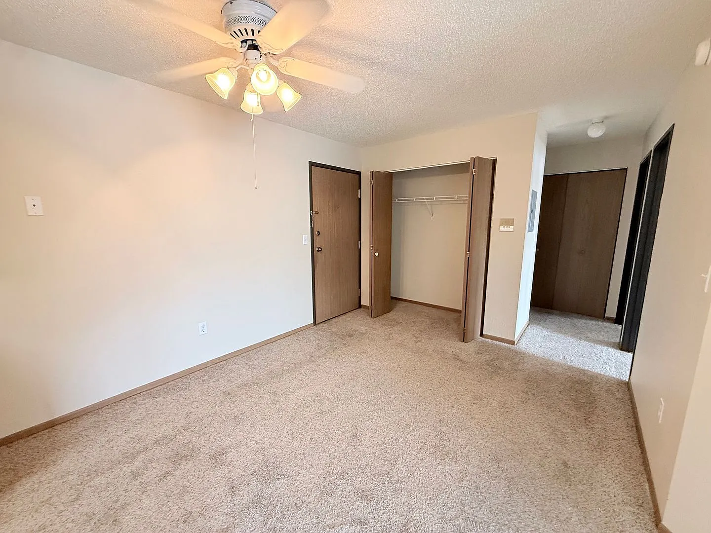 Brickview Apartments — Photo 4