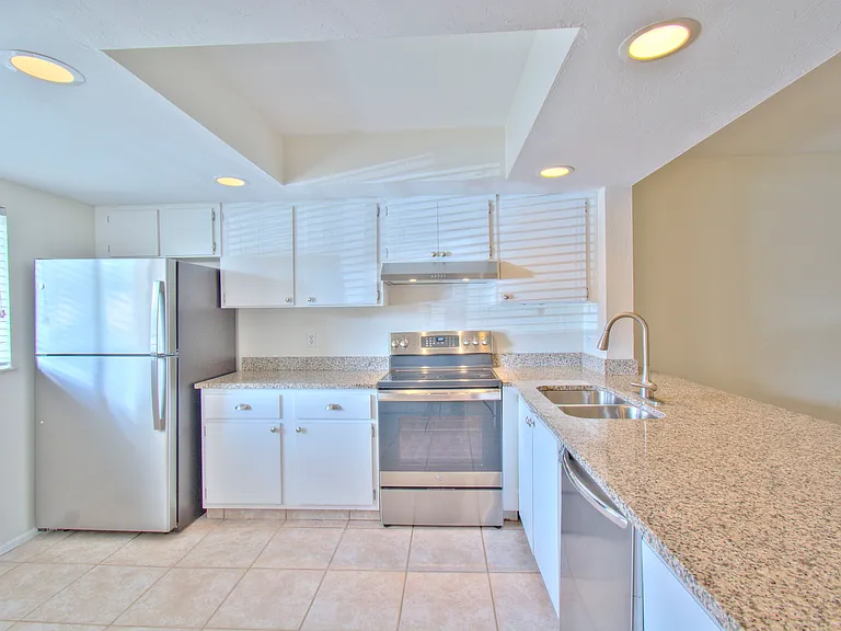2385 Naples Trace Cir #2 — Photo 17