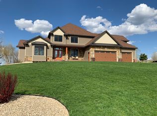 447 Aspen Ave, Red Wing, MN 55066