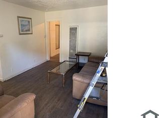 8508 S San Pedro St, Los Angeles, CA 90003