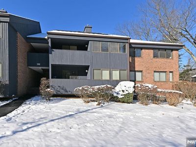 4231 Hilltop Rd, Mahwah, NJ, 07430