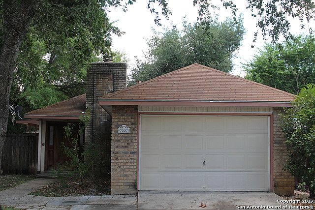 1st image of 7227 Lansbury Dr