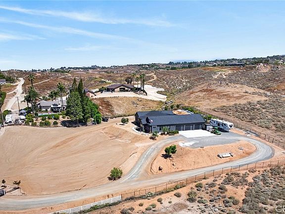 3rd image of 8064 Gopher Gulch Dr