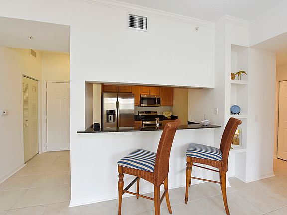 3rd image of 1064 N Tamiami Trl Unit 1620
