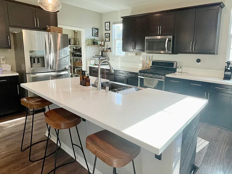 9110 Foster Ln — Photo 10