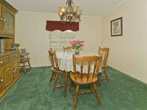 2nd image of 309 Shady Oak Cir