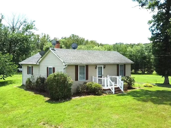 2575 Courtney School Rd, Midland, VA 22728
