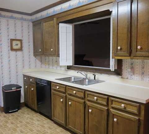 4th image of 107 Hillshire Ct