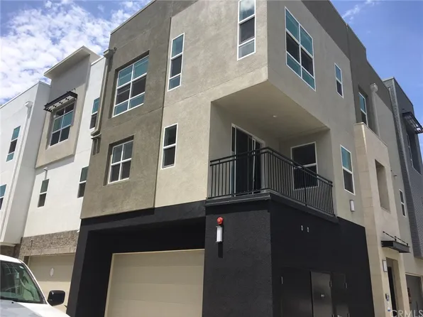 2284 Synergy Drive, Irvine, CA 92614