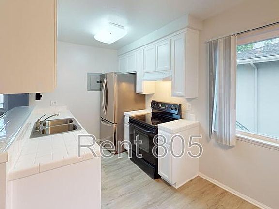 5th image of 668 Avenida Del Platino