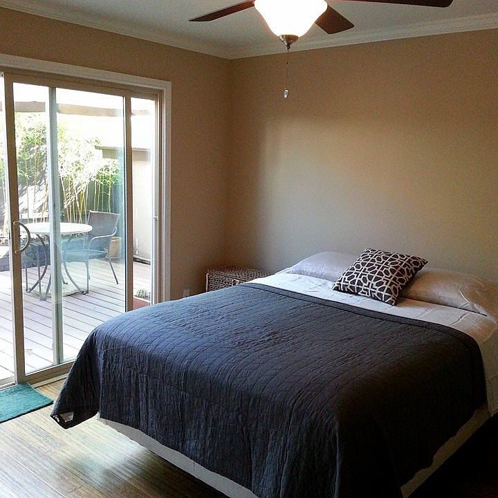 1st image of 4737 34th St Unit 6