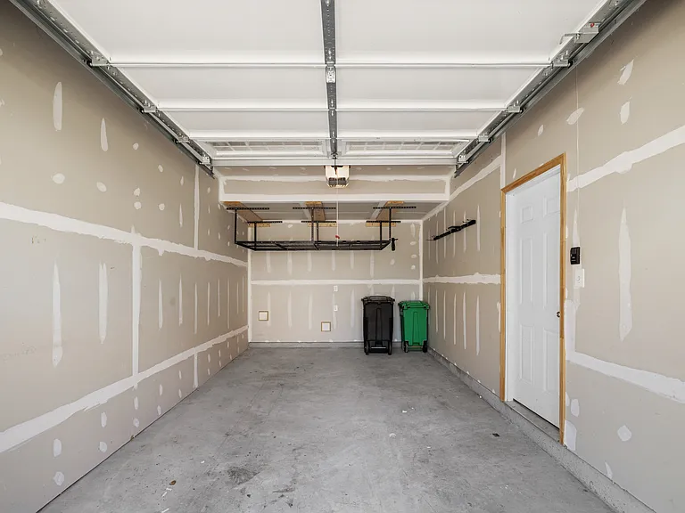 4901 Forest Pines Dr — Photo 40