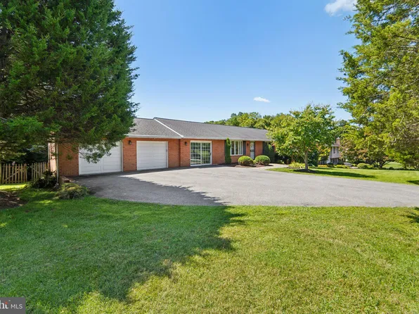 9433 Tiller Dr, Ellicott City, MD 21042