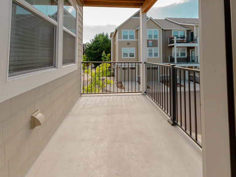 Abbey Creek Apartments — Photo 54