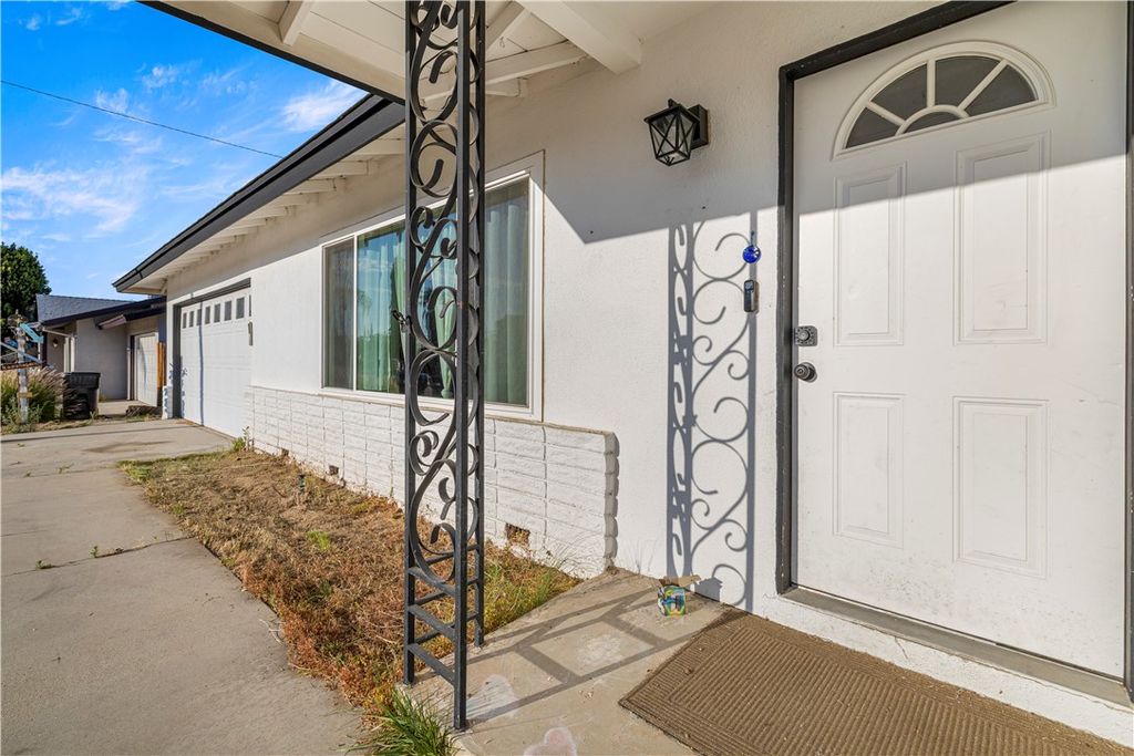 27042 Ramona Vista St, Hemet, CA - View 3