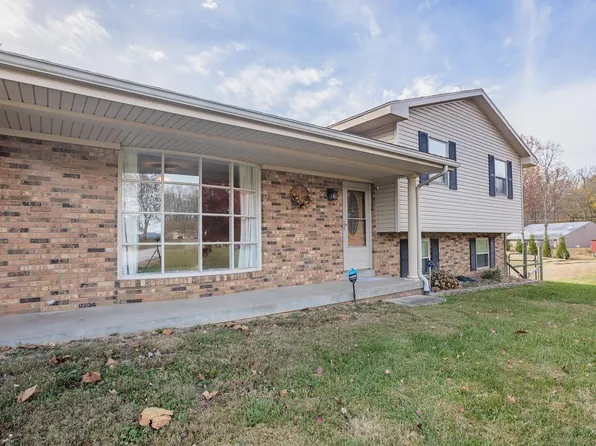 4700 Penfold Rd, New Harmony, IN 47631