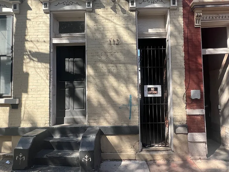 112 E 14th — Photo 2